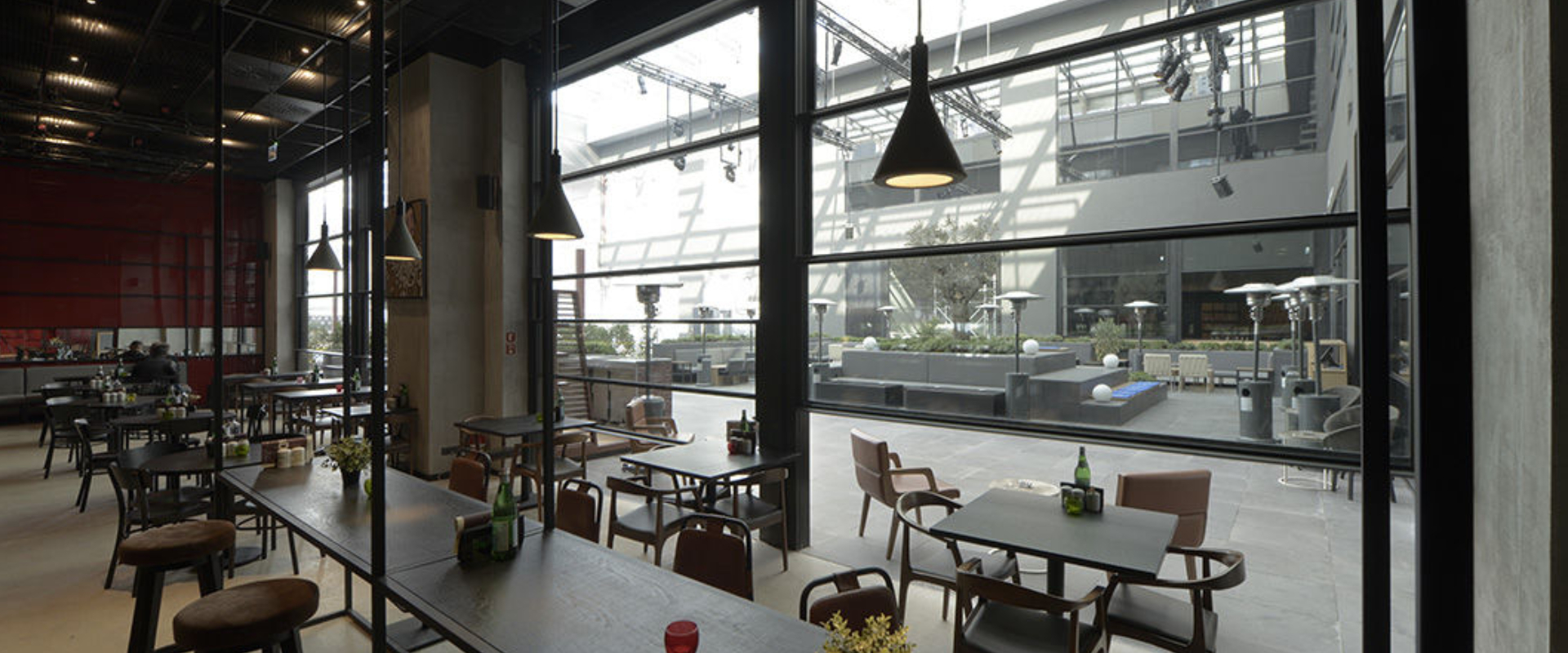 Vertical Retracting Countertop Windows - Duromax